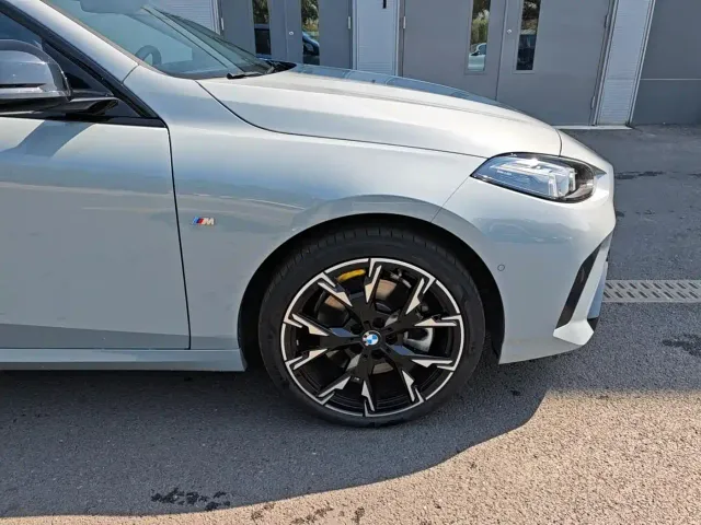 BMW 2 Series — Фото автомобиля 12
