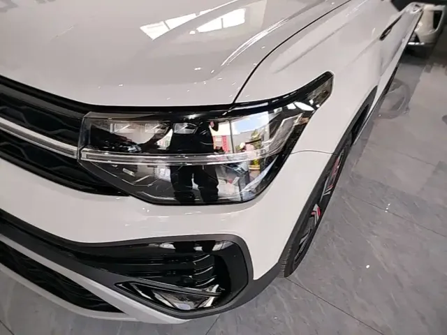 Volkswagen Tharu 2023 300TSI 2WD Moon Premium Edition — Фото автомобиля 23