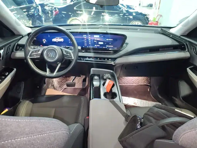 Buick E5 — Фото автомобиля 9