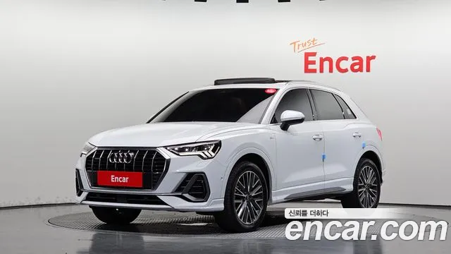 Фотография автомобиля — Audi Q3 F3