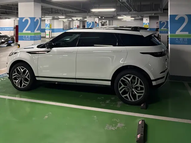 Land Rover Range Rover Evoque — Фото автомобиля 3