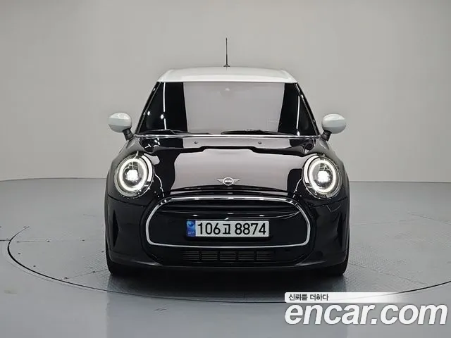 Mini Cooper Cooper 5 дверей Classic — Фото автомобиля 3