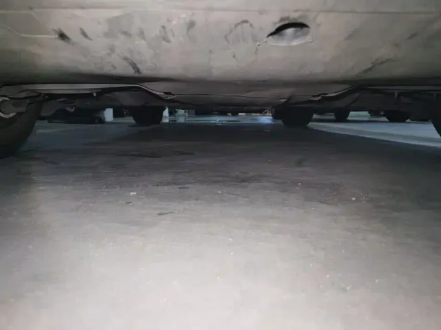 Tesla Model Y — Фото автомобиля 24