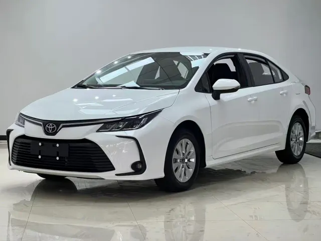 Фотография автомобиля — Toyota Corolla