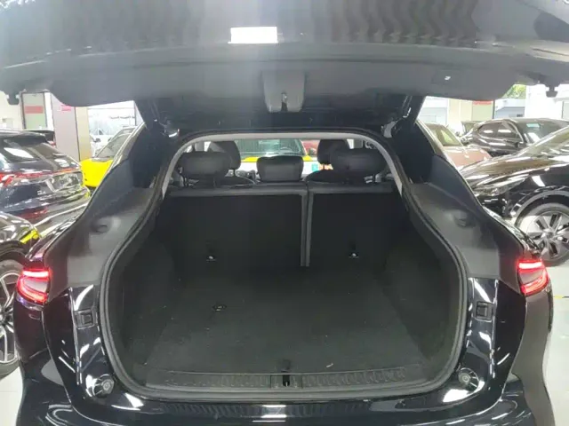 IM Motors LS6 — Фото автомобиля 18