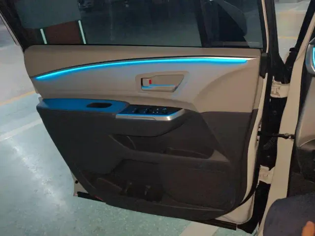 Toyota Granvia — Фото автомобиля 7
