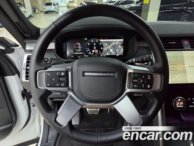 Land Rover Discovery — Фото автомобиля 10