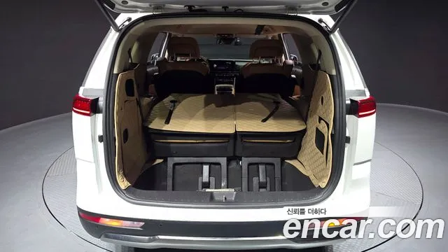 Kia Canival Carnival 4 поколение Дизель 7 мест Noblesse — Фото автомобиля 17