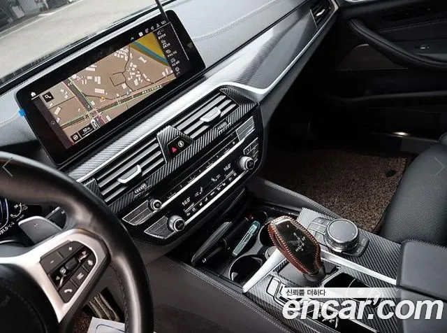 BMW 5-Series 5 серия (G30) — Фото автомобиля 10