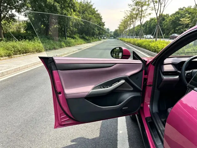 Xiaomi SU7 — Фото автомобиля 3