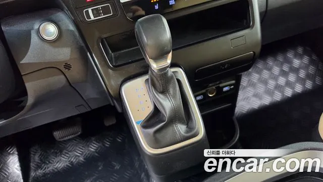 Hyundai Staria Staria Карго 5 мест — Фото автомобиля 9