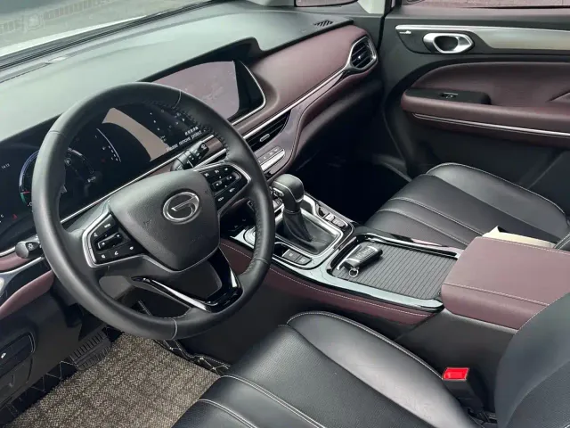 GAC Trumpchi M6 — Фото автомобиля 12