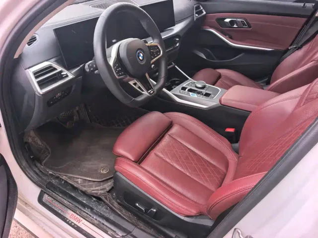 BMW i3 — Фото автомобиля 4