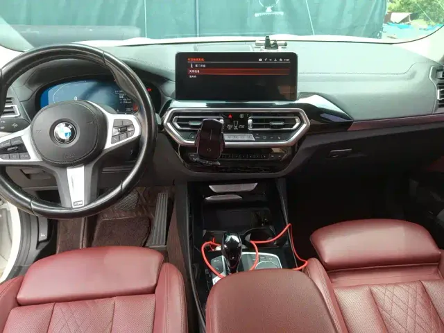BMW X3 — Фото автомобиля 12
