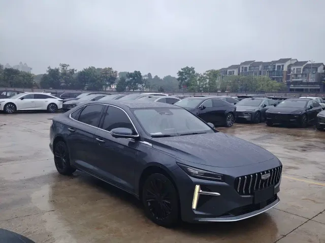 Geely Xingrui — Фото автомобиля 3