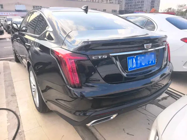 Cadillac CT5 — Фото автомобиля 4