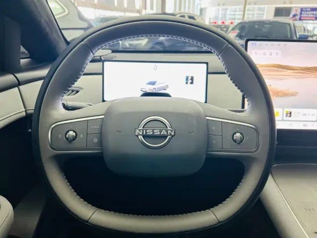 Nissan N7 — Фото автомобиля 15