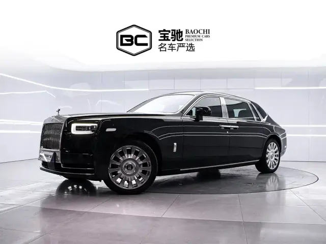 Фотография автомобиля — Rolls-Royce Phantom