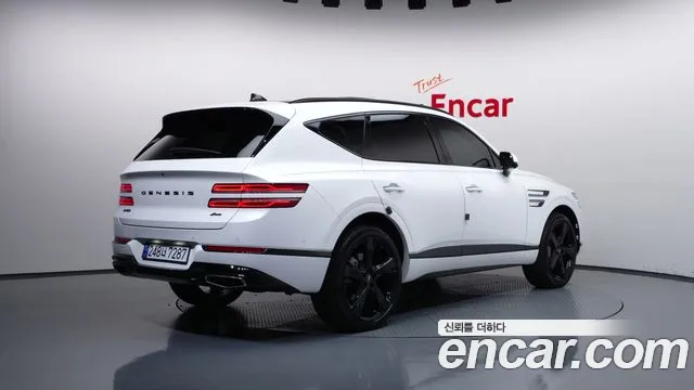 Genesis GV80 — Фото автомобиля 2
