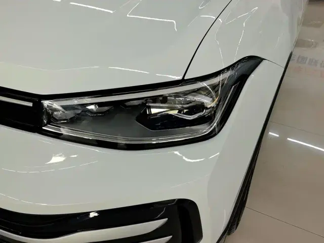 Volkswagen Tharu — Фото автомобиля 5