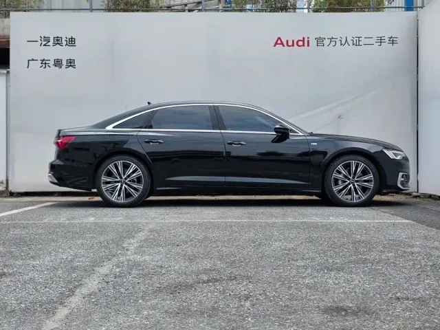 Audi A6L — Фото автомобиля 3