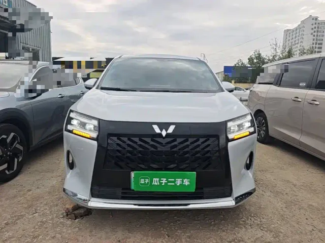 Wuling Starlight 730 — Фото автомобиля 2