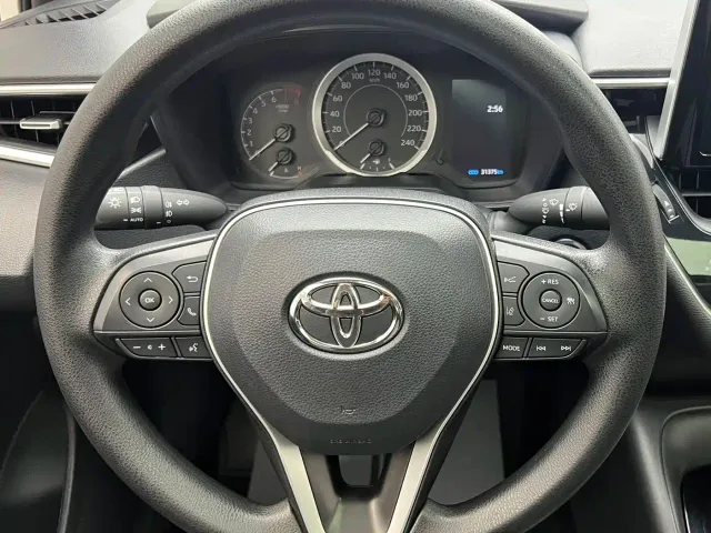 Toyota Corolla — Фото автомобиля 10