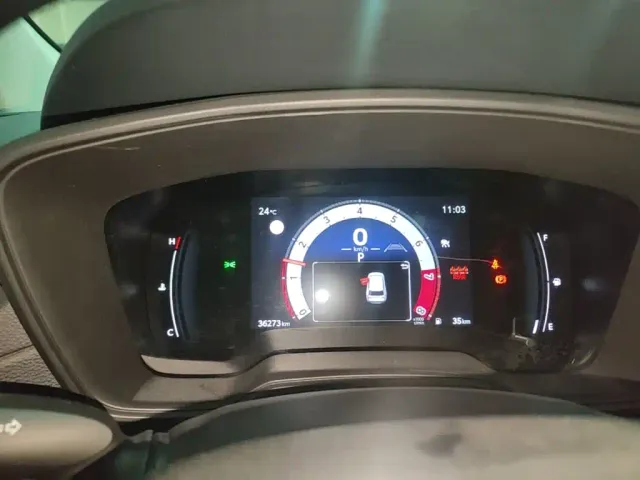 Toyota Frontlander 2023 2.0L CVT Leading Edition — Фото автомобиля 11