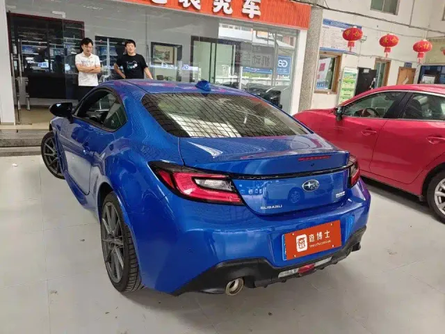 Subaru Subaru BRZ 2022 2.4L Manual — Фото автомобиля 6