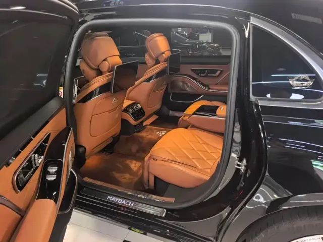 Mercedes-Benz Maybach S-Class — Фото автомобиля 13