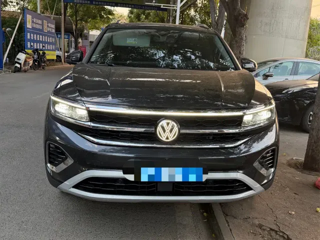 Volkswagen Talagon — Фото автомобиля 2