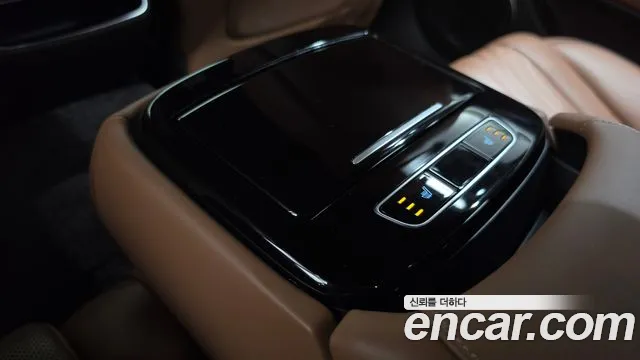 Genesis G80 Бензин 2.5 турбо AWD — Фото автомобиля 29