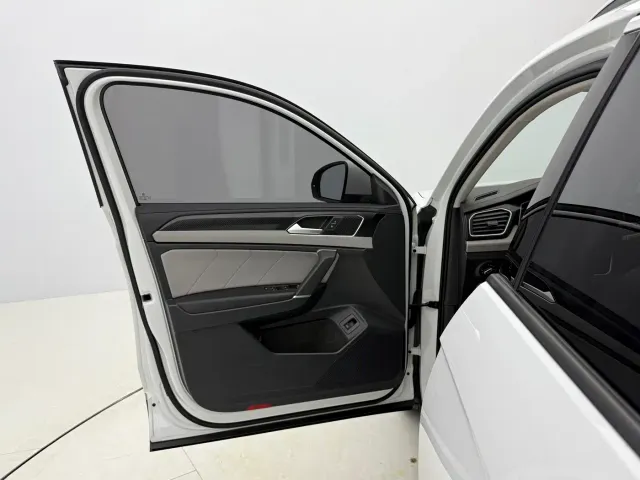 Volkswagen Tayron — Фото автомобиля 9