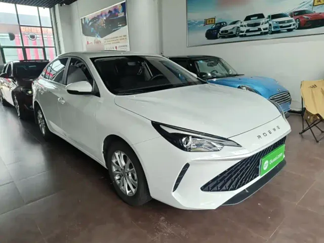 Roewe i5 — Фото автомобиля 3