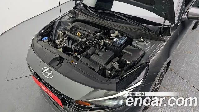 Hyundai AVANTE Avante (CN7) — Фото автомобиля 6