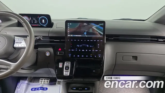 Hyundai Staria Staria 4WD Lounge 9 мест — Фото автомобиля 16