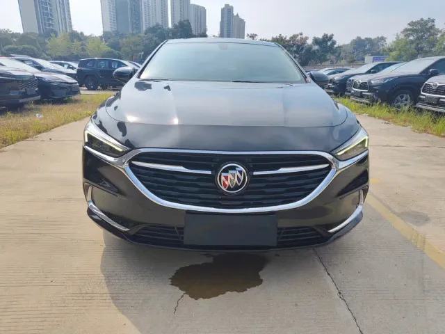 Buick LaCrosse — Фото автомобиля 2