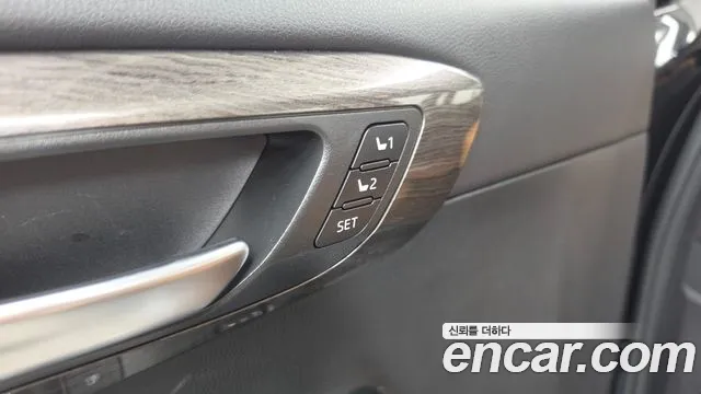 Toyota Highlander — Фото автомобиля 28