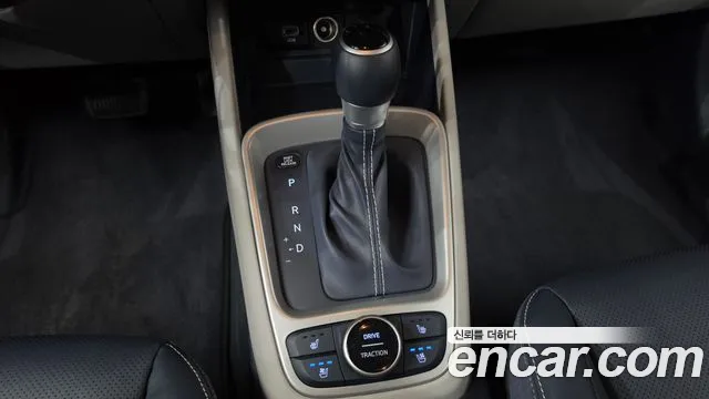Hyundai Venue Venue 1.6 Premium — Фото автомобиля 9