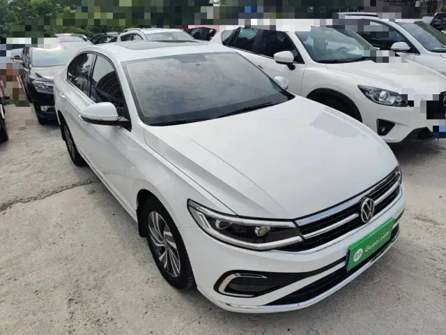 Volkswagen Bora — Фото автомобиля 3