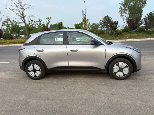 Geely Starry Wish — Фото автомобиля 6