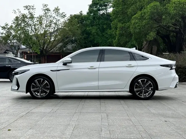 Chery Arrizo 8 — Фото автомобиля 20