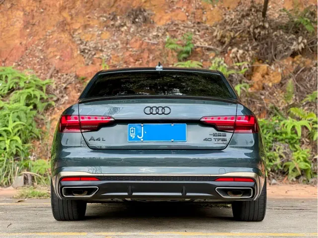Audi A4L — Фото автомобиля 5