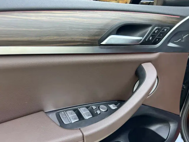 BMW X3 — Фото автомобиля 9