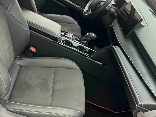 Toyota Camry — Фото автомобиля 4