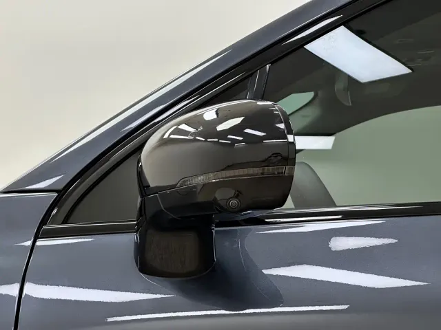 Leapmotor C16 — Фото автомобиля 12