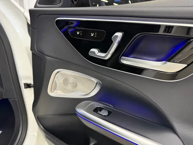 Mercedes-Benz C-Class — Фото автомобиля 14