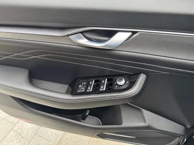 Geely Xingrui — Фото автомобиля 11