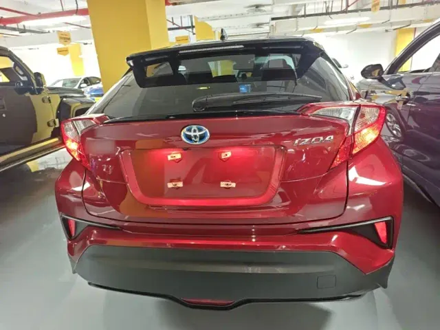 Toyota IZOA — Фото автомобиля 5