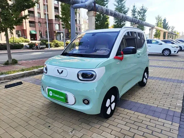 Фотография автомобиля — Wuling Hongguang Mini EV